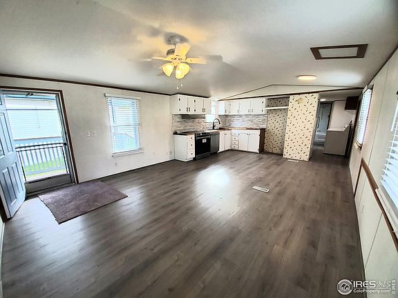 5th image of 221 W 57th St #30A