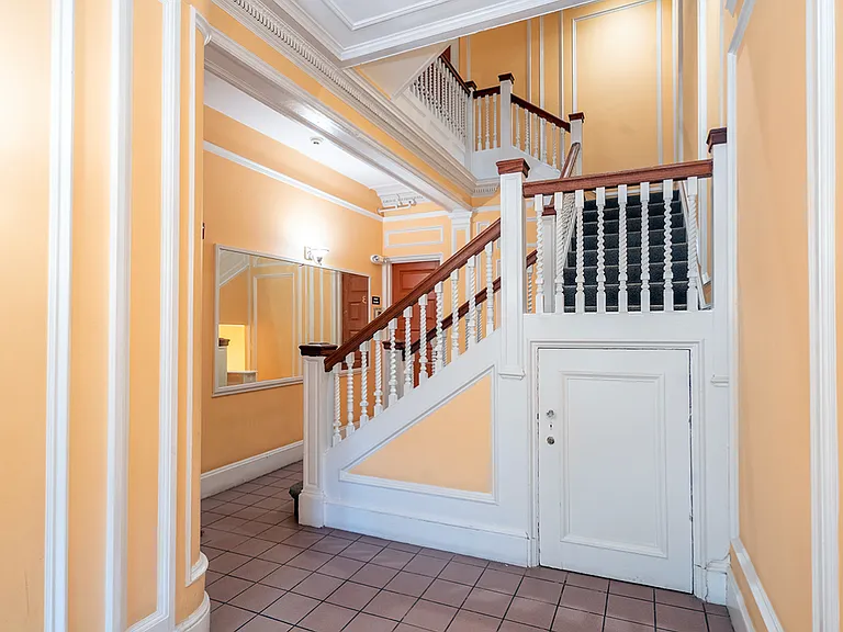 379 Commonwealth Ave #8 — Photo 2