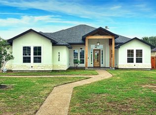 5426 Legends Dr, Corpus Christi, TX 78414