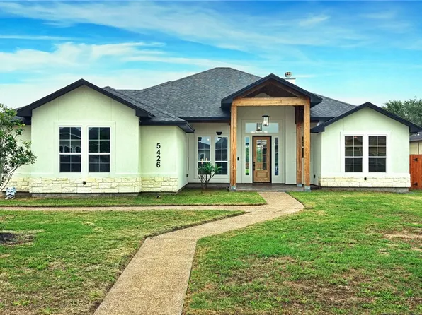 5426 Legends Dr, Corpus Christi, TX 78414