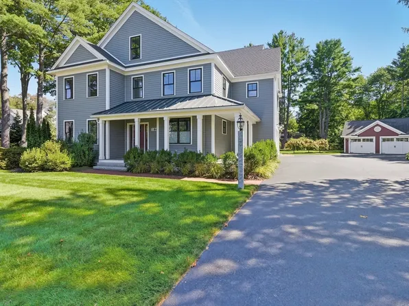 186 Concord Rd, Bedford, MA 01730