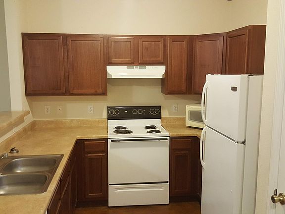 4th image of 7814 Kingsbury Way