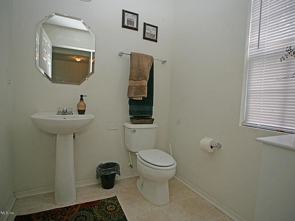 4th image of 11644 Huckba Ct