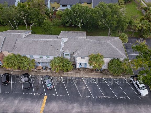 4th image of 7461 Daniel Webster Dr APT B