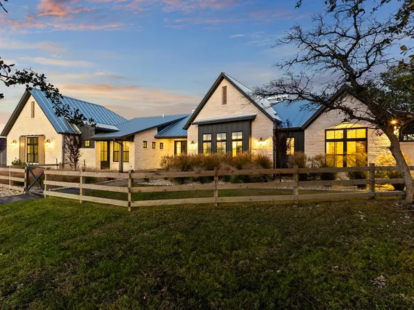 171 Flowering Sage Ln, Fredericksburg, TX 78624