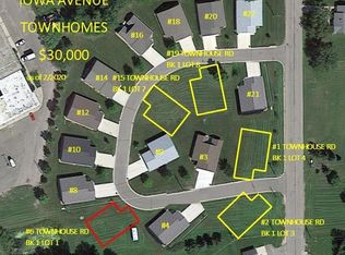 6 Townhouse Rd, Morris, MN 56267