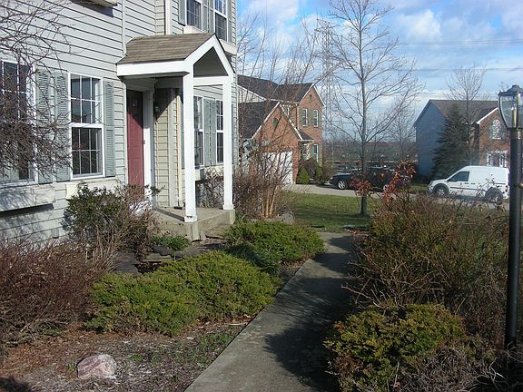 2nd image of 3820 Hanover Dr