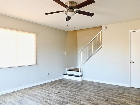 2nd image of 4622 E Pueblo Ave