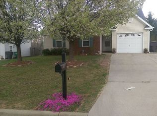 3867 Eagleston Ct, High Point, NC 27265