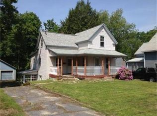210 Orange St, Athol, MA 01331