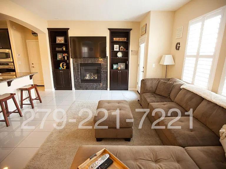 8058 Linda Isle Ln — Photo 8