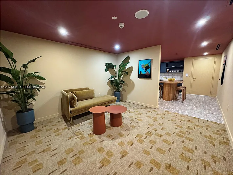 90 NE 32nd St #903 — Photo 28