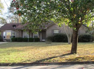 153 Barbara Cir, Ozark, AL 36360