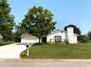 1340 Beachway Ct, Cicero, IN 46034