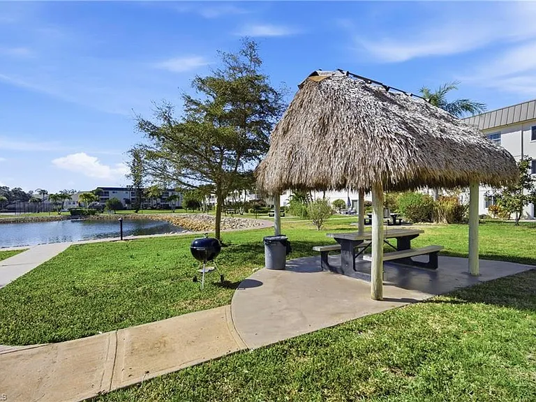 1010 Manatee Rd #B304 — Photo 17