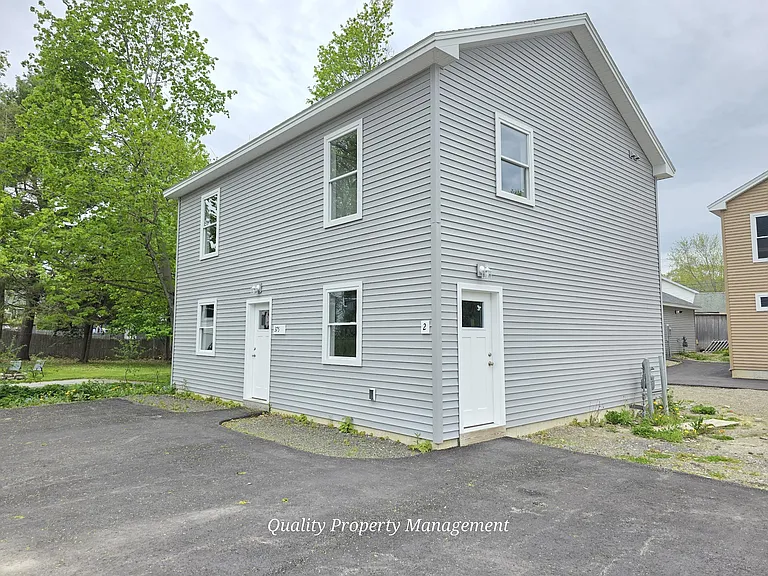 375 Lincoln St #2 — Photo 12