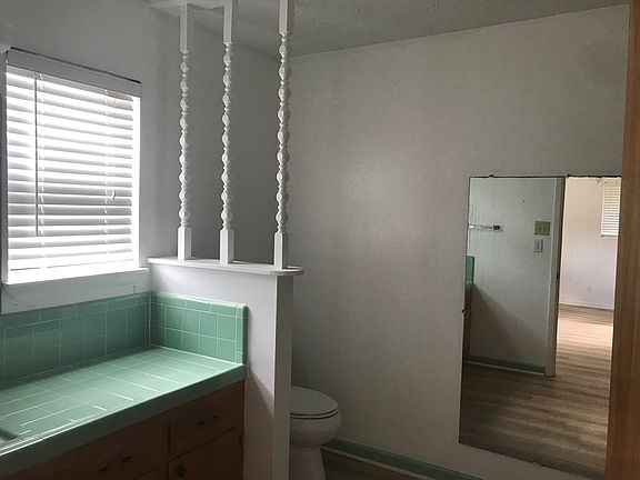 2nd image of 307A Manor Dr