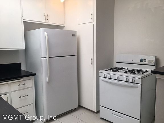 5th image of 1155 N Curson Ave #8