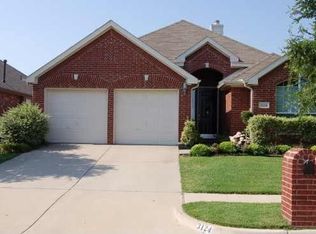3124 Fox Hollow Dr, Little Elm, TX 75068