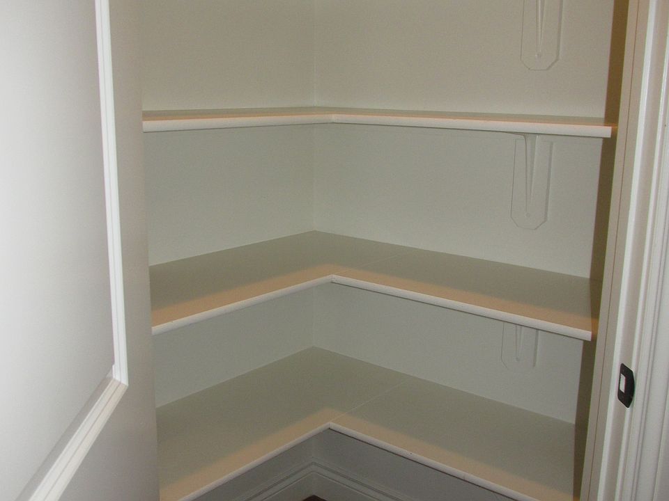 1st image of 3612 Eastridge Cir