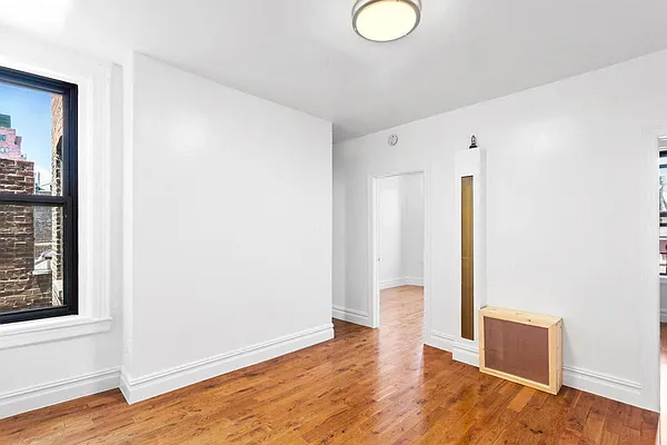 Rented by REAL New York | media 8