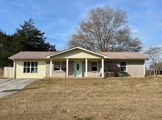 108 May St NW, Adairsville, GA 30103