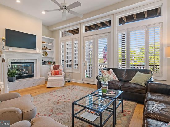 2022 Sams Way #12A, Annapolis, MD 21403