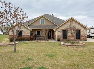 101 Carnes Ct, Springtown, TX 76082