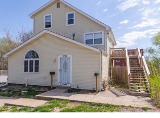3731 E 9th St, Kansas City, MO 64127