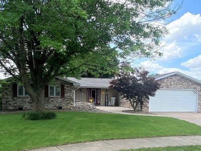1835 Valle Vista Blvd, Pekin, IL, 61554