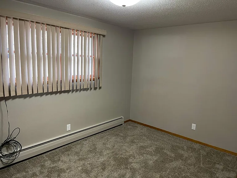 608 S Anderson St — Photo 27
