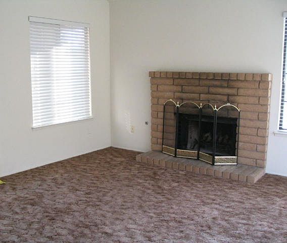 2nd image of 7130 Hanover Cir