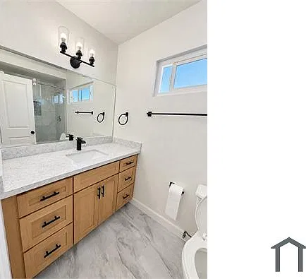 417 W Stevens Ave — Photo 3