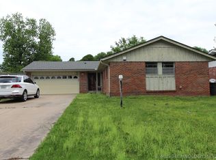 5514 SE Harvard Dr, Bartlesville, OK 74006
