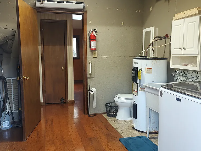 232 Island Creek Rd — Photo 13