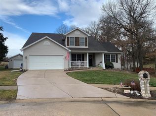3423 Bedford Falls Dr, Wentzville, MO 63385