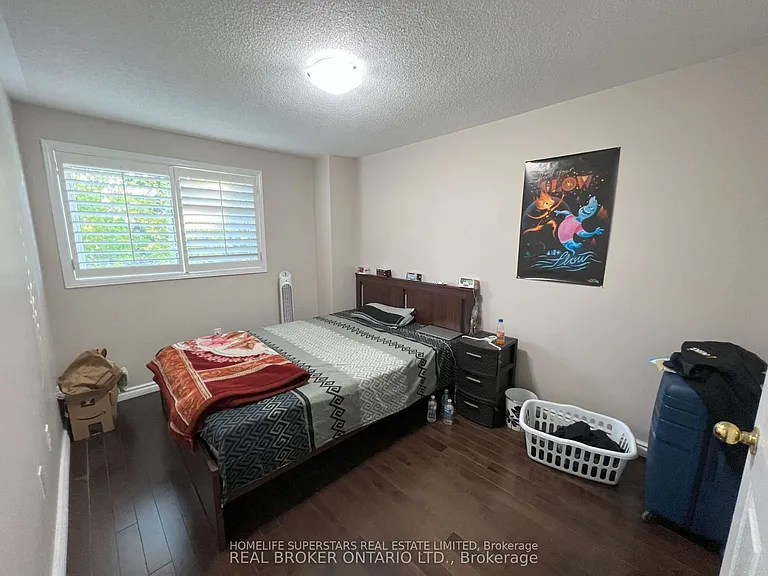 2555 Thomas St #1 — Photo 8