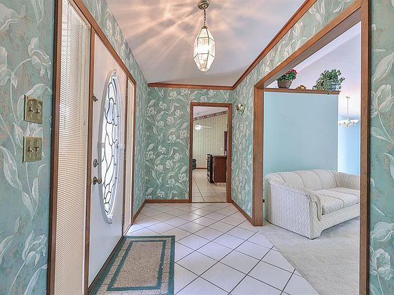 5th image of 3345 Shady Ln