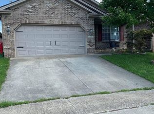 112 Virginia Ln, Nicholasville, KY 40356
