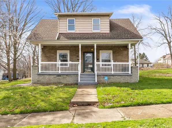 104 Emerson Ave, Farrell, PA 16121