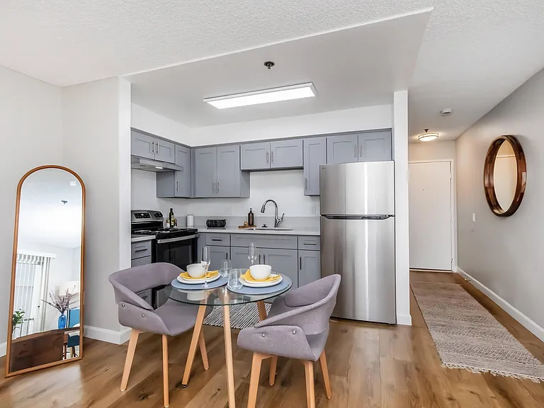 Bella Vista Senior Apartments — Photo 29