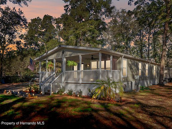 3rd image of 25263 Richbarn Rd