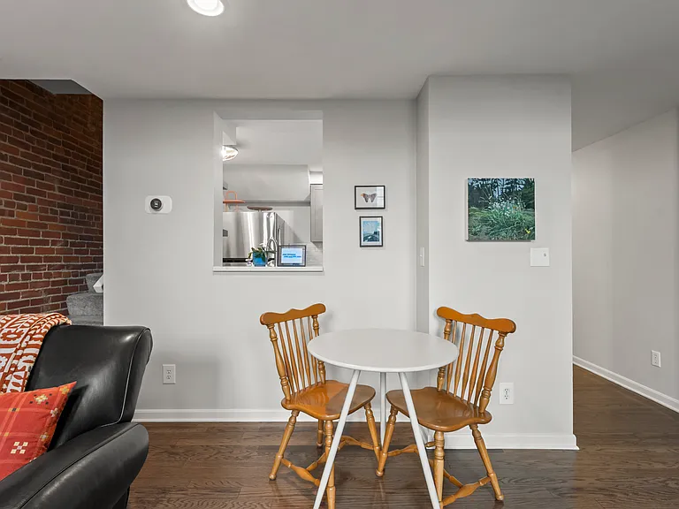 544 S Front St #315 — Photo 13