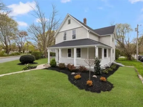 78 Church St, South Kingstown, RI 02879