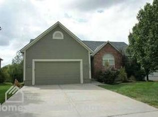15392 S Dice Ln, Olathe, KS 66062