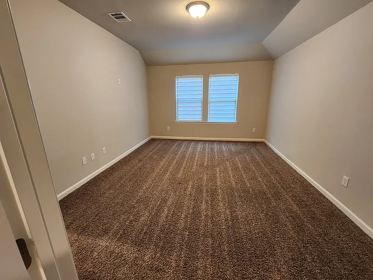 105 Batesburg Way — Photo 10