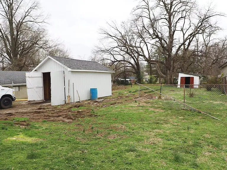 1655 Vann Ave — Photo 9