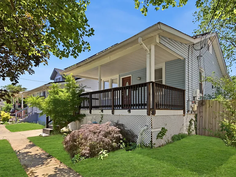 4318 Lawrence St — Photo 33