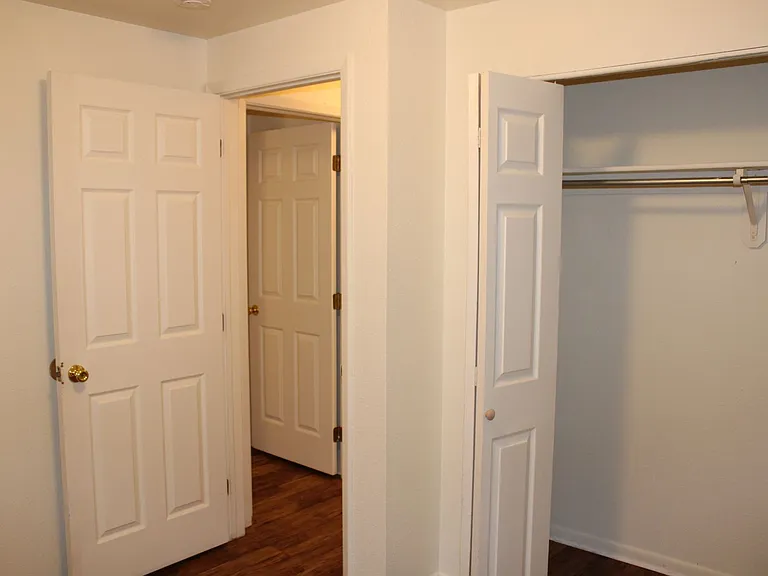 1419 Riverside Ave — Photo 10