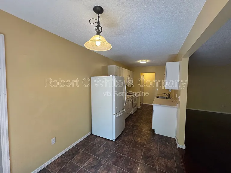 95 Woodsedge Dr #3C — Photo 8